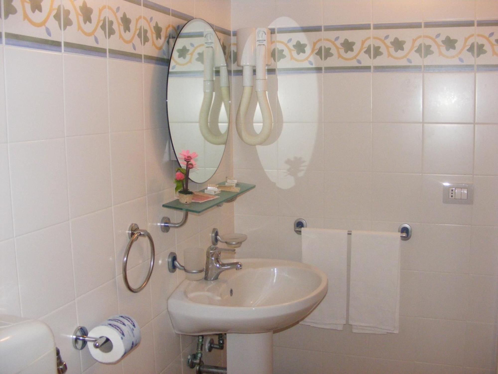 Casa Mafalda B&B Lipari  Exteriör bild